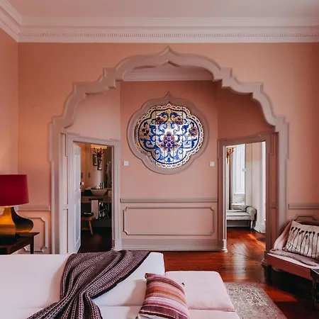 Torel Palace Konukevi 5*