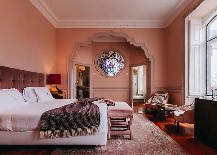 Torel Palace 5*
