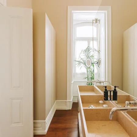 Torel Palace 5*