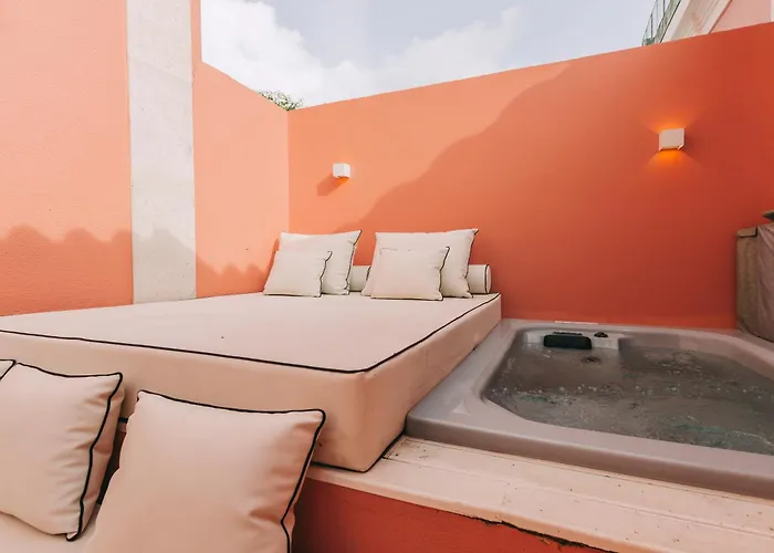 Konukevi Torel Palace 5*